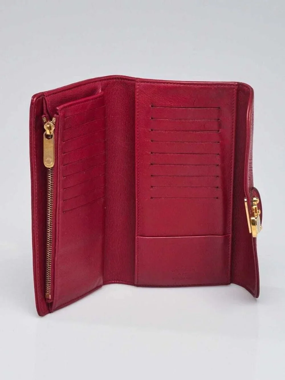 Louis Vuitton Red Monogram Mahina Leather Amelia Wallet